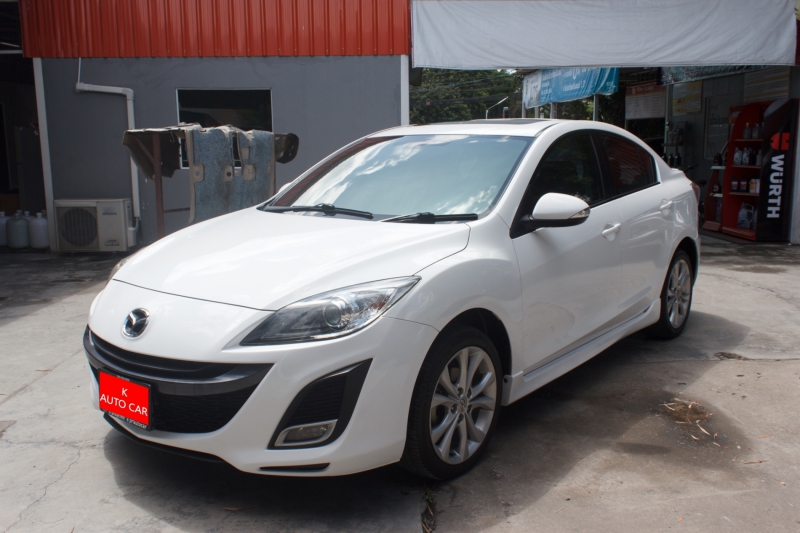 2011 MAZDA 3