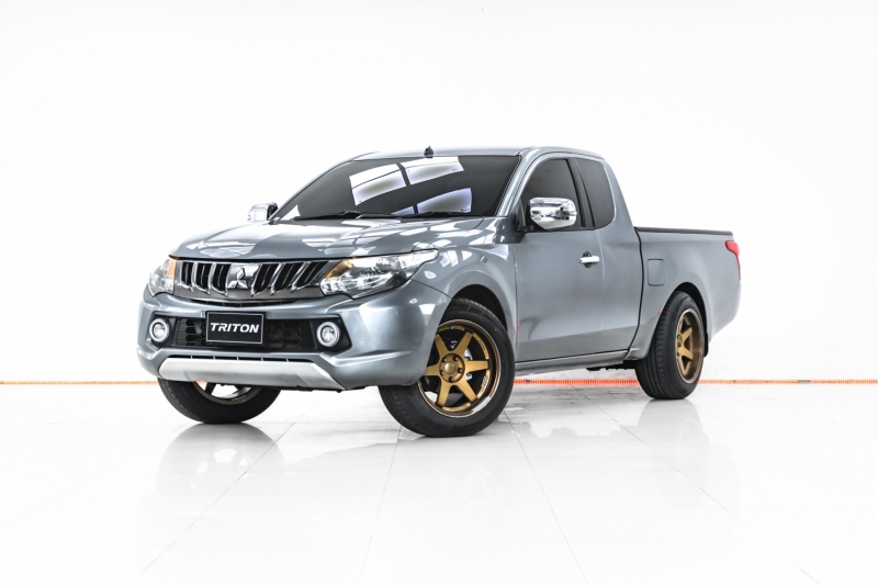 2017 MITSUBISHI TRITON MEGA CAB 2.5 GLX