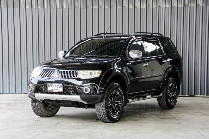 2013 MITSUBISHI PAJERO SPORT 2.5 GT 4WD