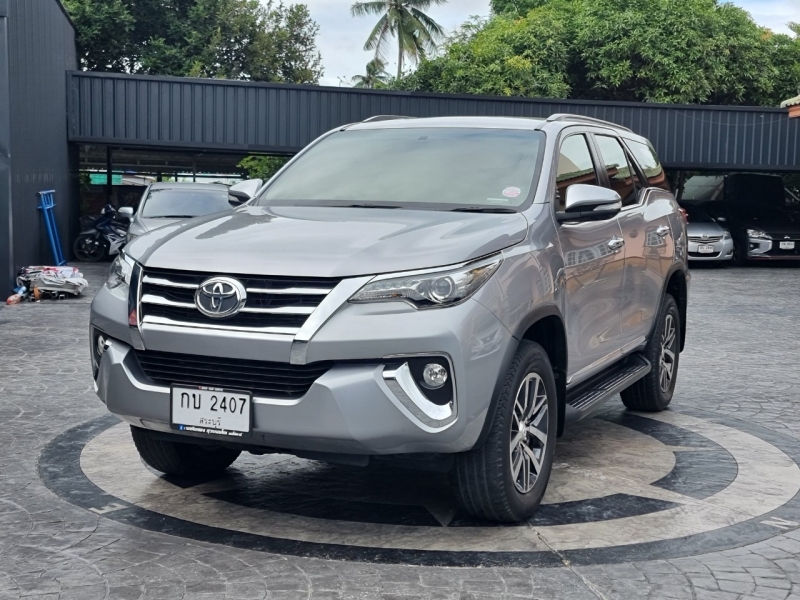 2015 TOYOTA FORTUNER 2.8 V 2WD