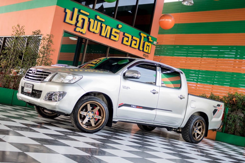 2013 TOYOTA HILUX VIGO 2.5 G DOUBLE CAB