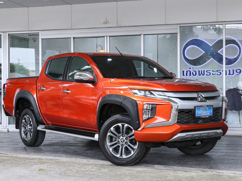 2019 MITSUBISHI TRITON DOUBLE CAB 2.4 GT PLUS