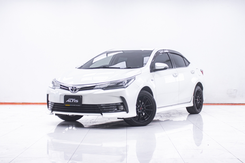 2018 TOYOTA COROLLA ALTIS 1.8 ESPORT Option