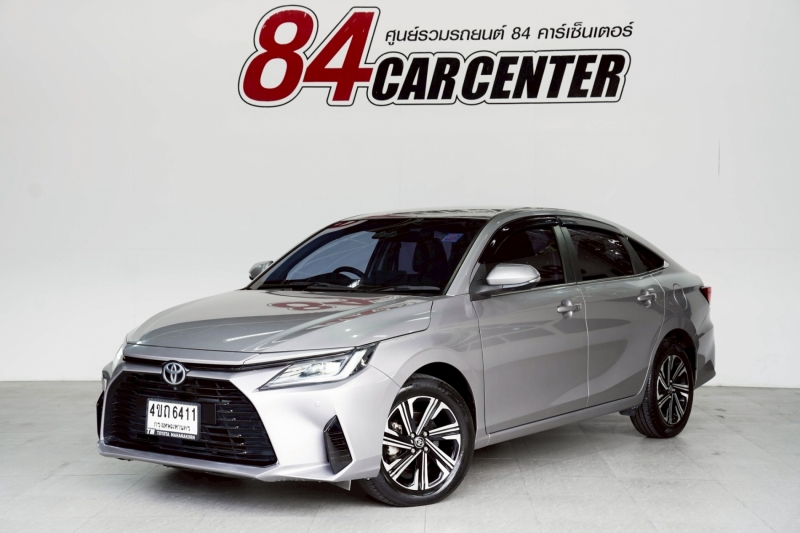 2023 TOYOTA YARIS ATIV Premium