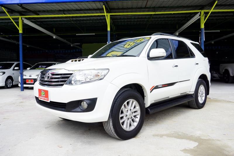 2012 TOYOTA FORTUNER 3.0 V