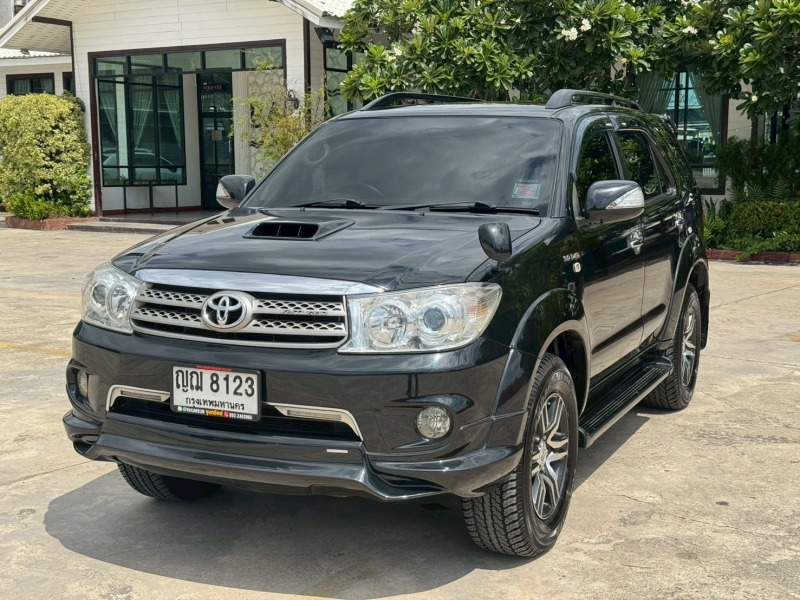 2010 TOYOTA FORTUNER 3.0 TRD Sportivo