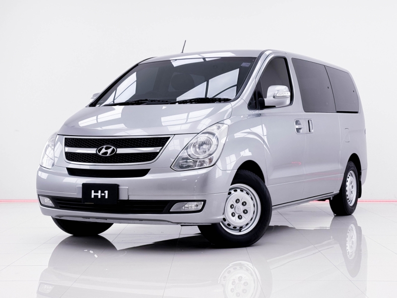2013 HYUNDAI H-1 2.5 TOURING