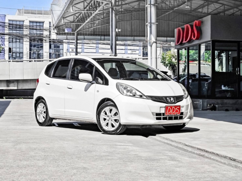 2011 HONDA JAZZ 1.5 V i-VTEC