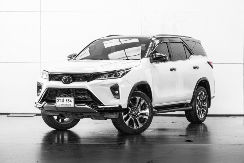 2020 TOYOTA FORTUNER 2.8 LEGENDER 4WD