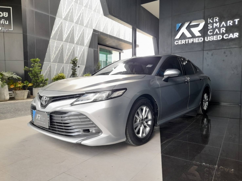2019 TOYOTA CAMRY 2.0 G