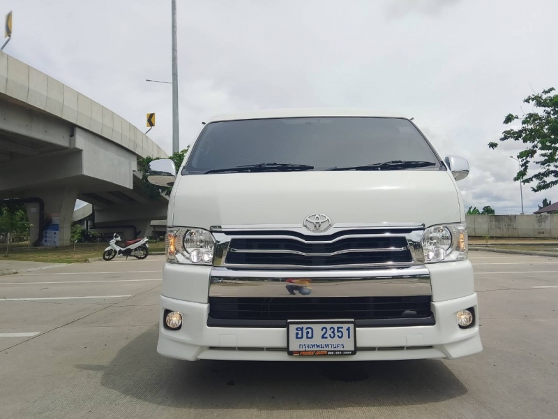 2018 TOYOTA VENTURY 3.0 V D4D