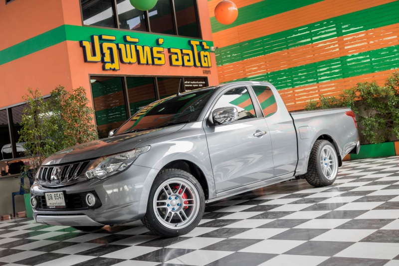 2018 MITSUBISHI TRITON MEGA CAB 2.5 GLX