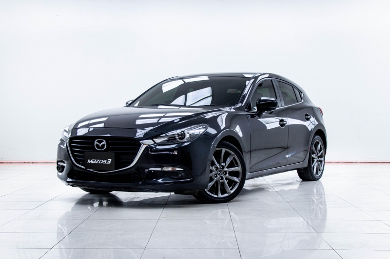 2019 MAZDA 3 SkyActiv 2.0 S Hatchback