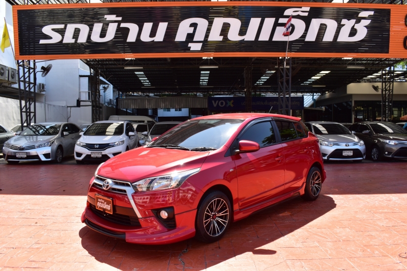 2015 TOYOTA YARIS 1.2 E