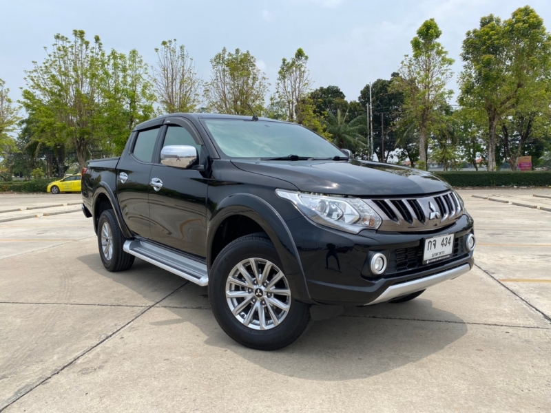 2017 MITSUBISHI TRITON DOUBLE CAB 2.4 GLS PLUS
