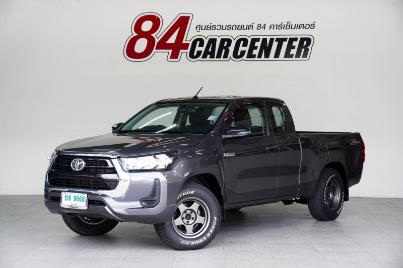 2023 TOYOTA HILUX REVO 2.4 E Smartcab Z-EDITION