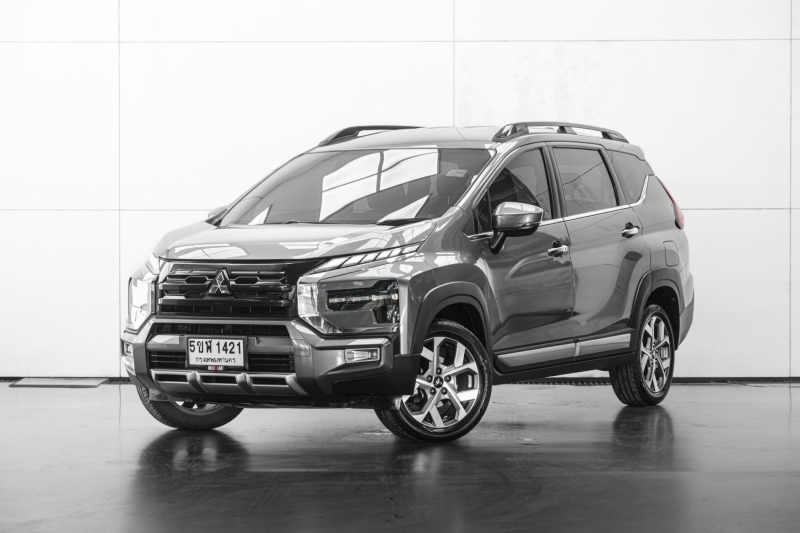 2023 MITSUBISHI XPANDER CROSS