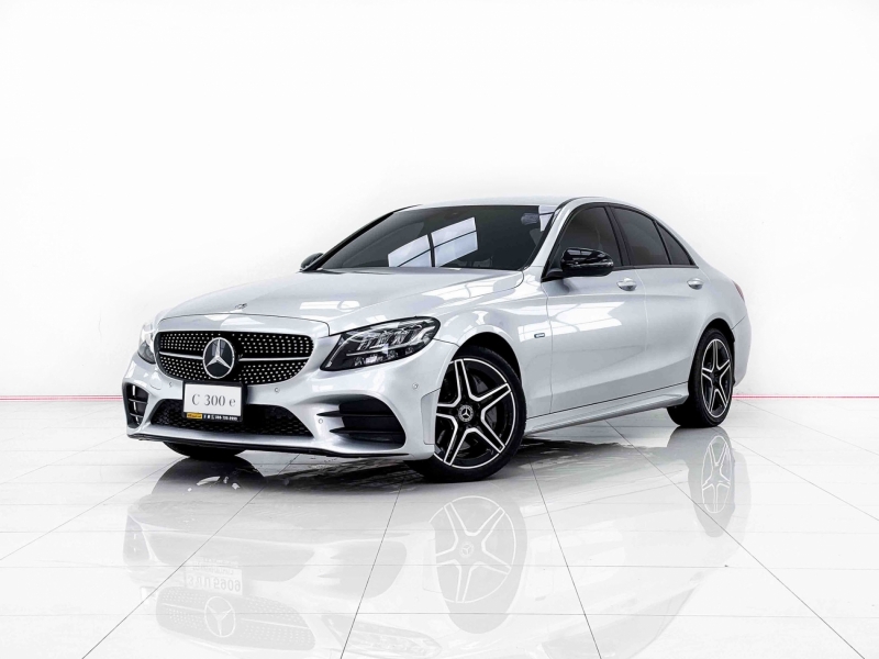 2023 BENZ C-CLASS C300e AMG Sport
