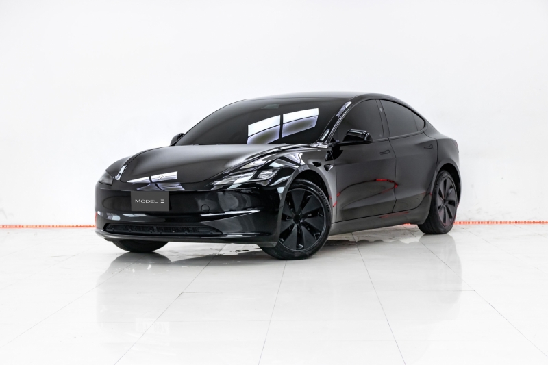 2023 TESLA Model 3 Standard Range Plus