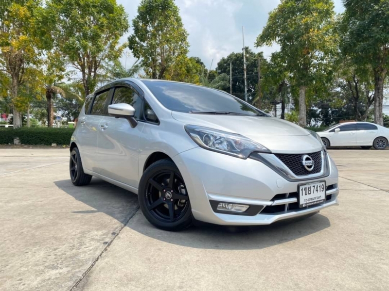 2017 NISSAN NOTE