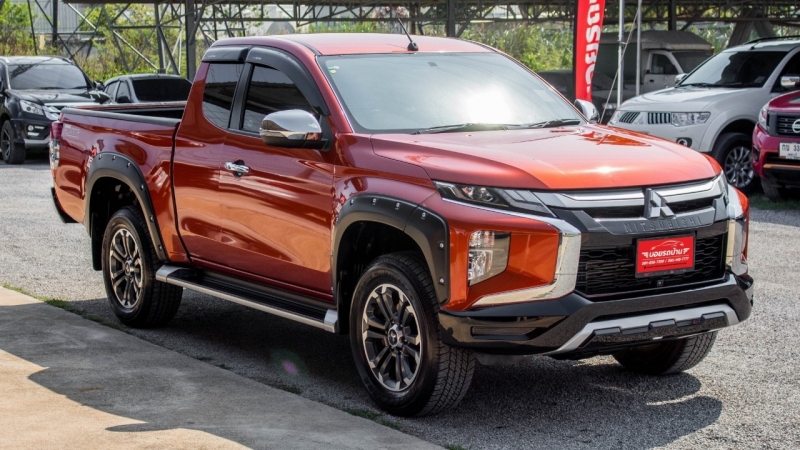 2018 MITSUBISHI TRITON MEGA CAB 2.4 GLS Limited PLUS