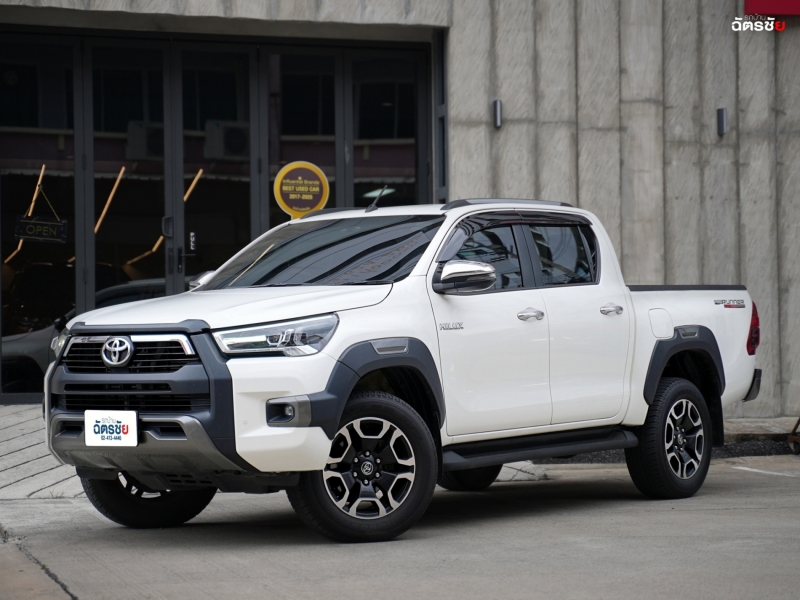 2023 TOYOTA HILUX REVO 2.4 Mid Smartcab Prerunner