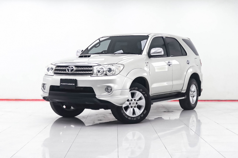 2011 TOYOTA FORTUNER 2.5 G