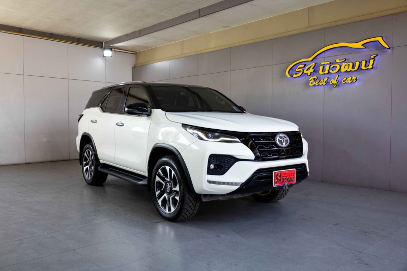 2022 TOYOTA FORTUNER 2.4 V COMMANDER 2WD