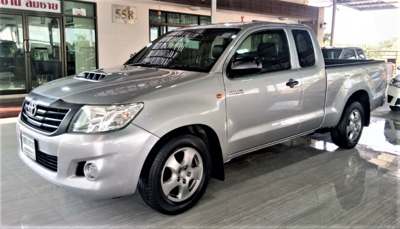 2015 TOYOTA HILUX VIGO 2.5 J SMART CAB