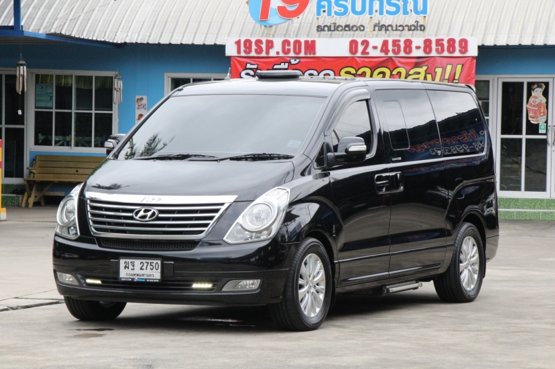 2012 HYUNDAI GRAND STAREX 2.5 VIP