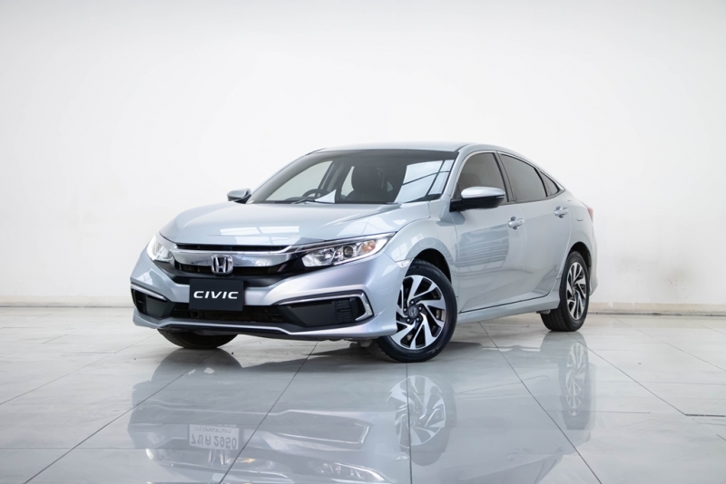 2021 HONDA CIVIC 1.8 E