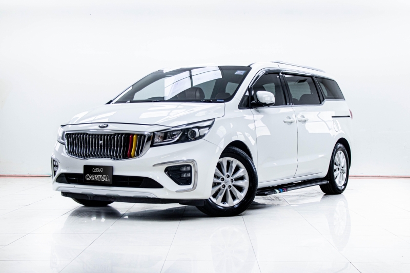 2018 KIA GRAND CARNIVAL 2.2 LX