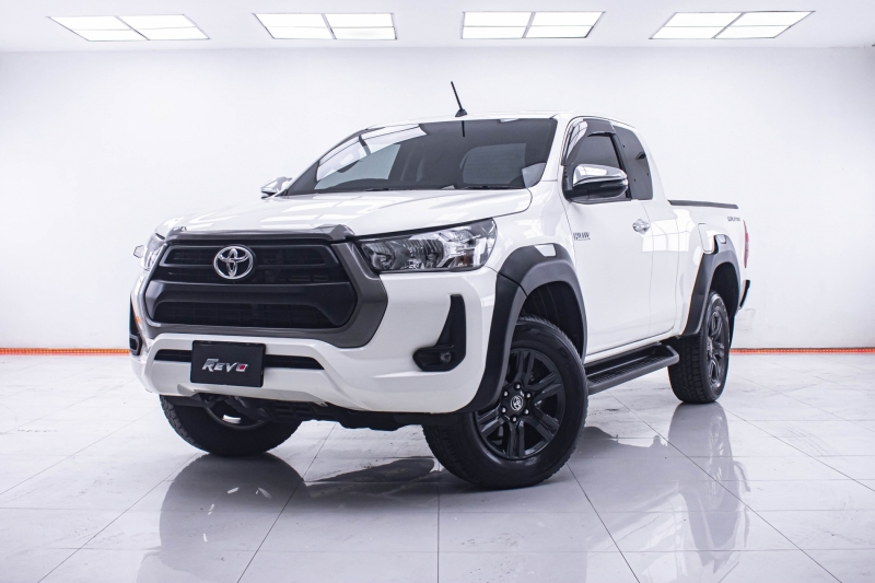 2021 TOYOTA HILUX REVO 2.4 Doublecab Prerunner ENTRY